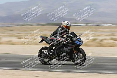 media/May-25-2025-TrackXperience (Sun) [[393a69de75]]/Level 1/Session 5 (Speed Pans)/